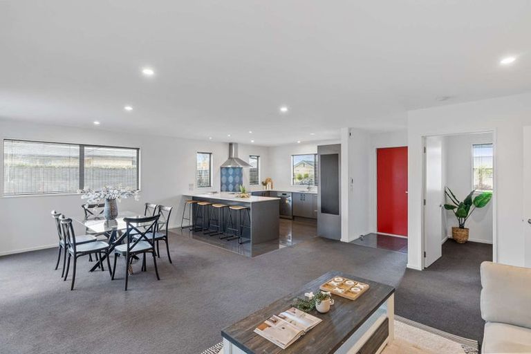 Photo of property in 20 Bradbury Avenue, Rolleston, 7614