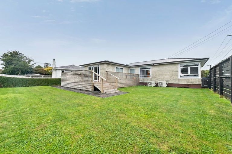 Photo of property in 14 Cowling Road, Hurdon, New Plymouth, 4310