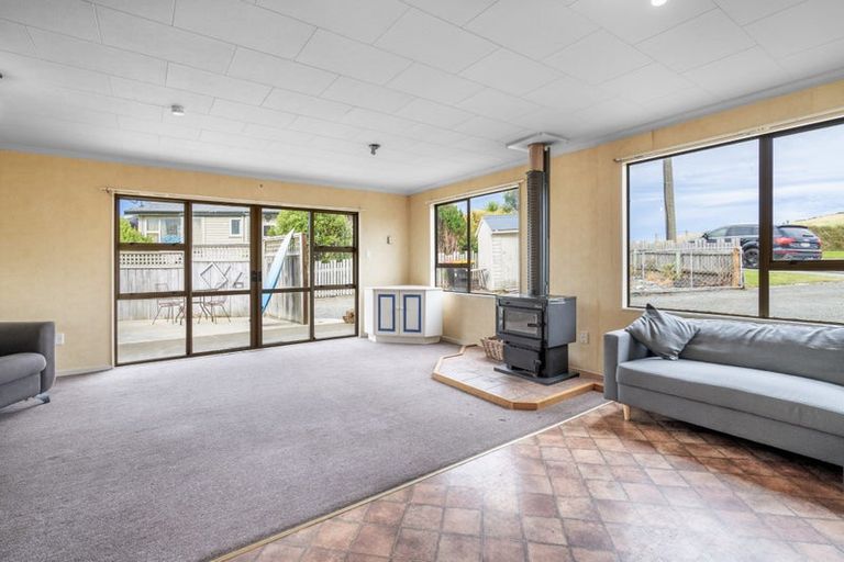 Photo of property in 36 Church Street, Winton, 9720