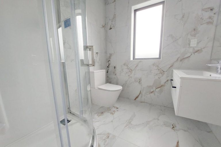 Photo of property in 30 Kotiti Drive, Wainui, 0932