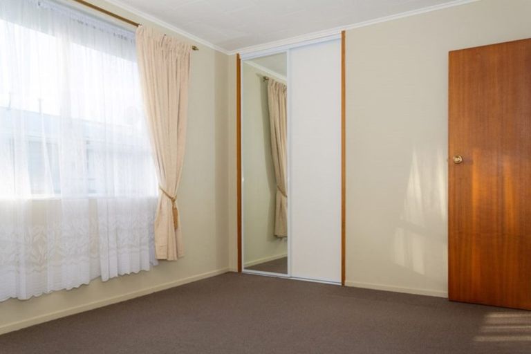 Photo of property in 8 Kentucky Street, Totara Park, Upper Hutt, 5018