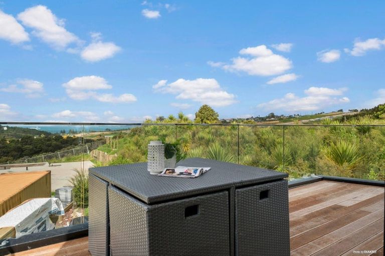 Photo of property in 10 Ringi Lane, Orewa, 0931