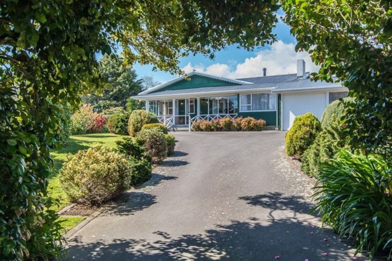 Photo of property in 311 Te Moana Road, Waikanae, 5036