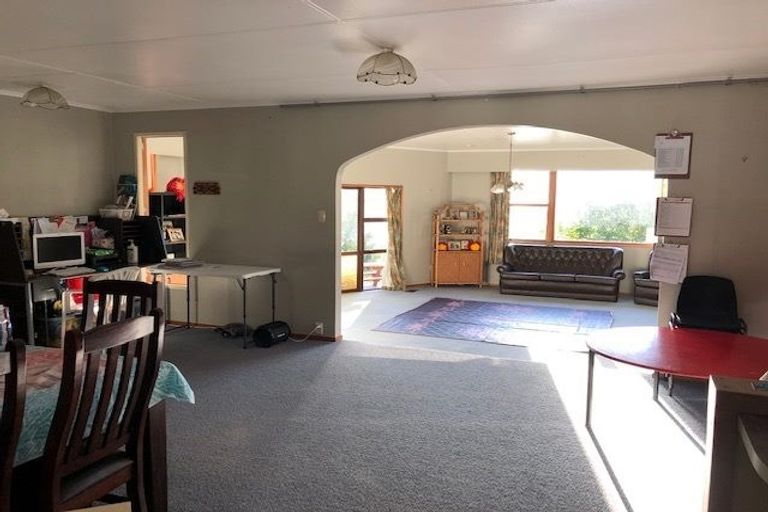 Photo of property in 5 Phillips Place, Havelock North, 4130