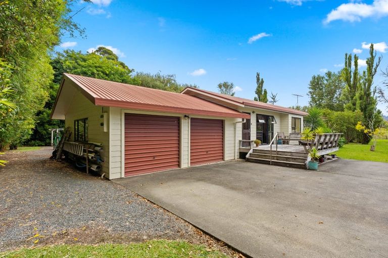 Photo of property in 1110 Leigh Road, Matakana, Warkworth, 0985