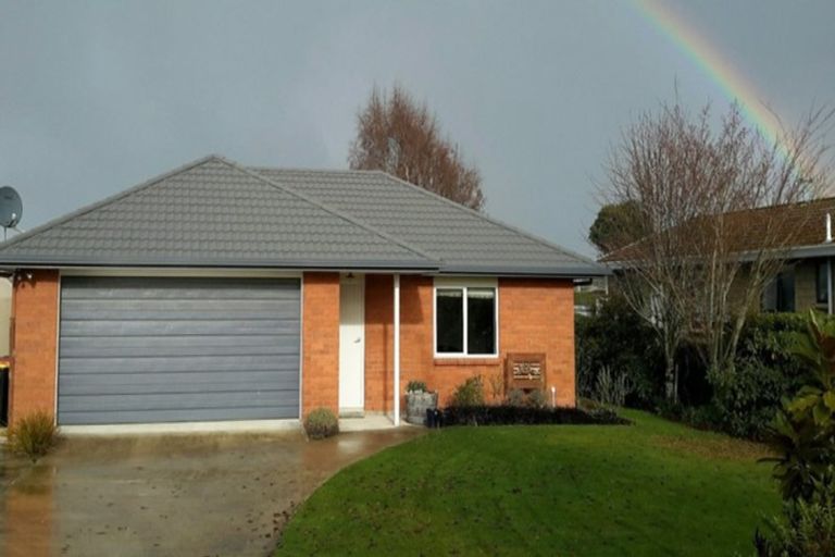 Photo of property in 124 Ferry Road, Edendale, 9825