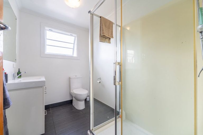 Photo of property in 35 Avenue Road, West End, Timaru, 7910