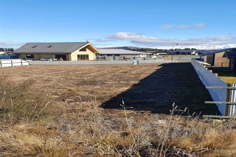 Photo of property in 13 Greenfield Place, Twizel, 7901