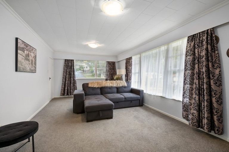 Photo of property in 62 Sunbrae Drive, Silverstream, Upper Hutt, 5019