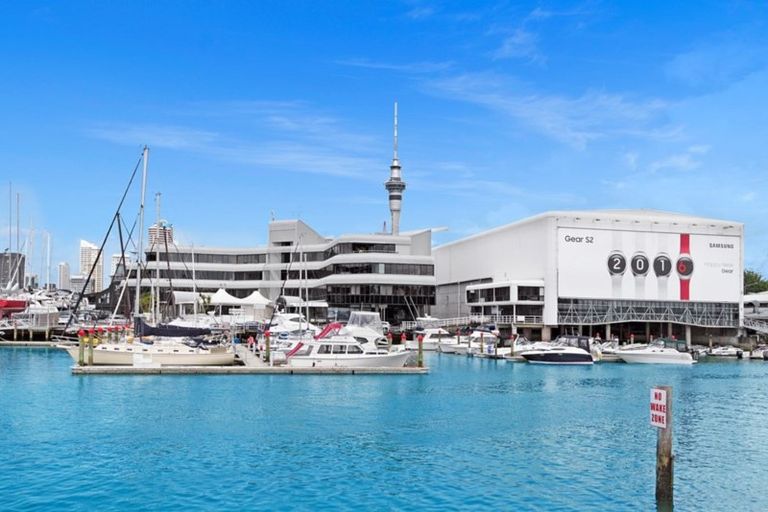 Photo of property in 11 Westhaven Place, Tuakau, 2121