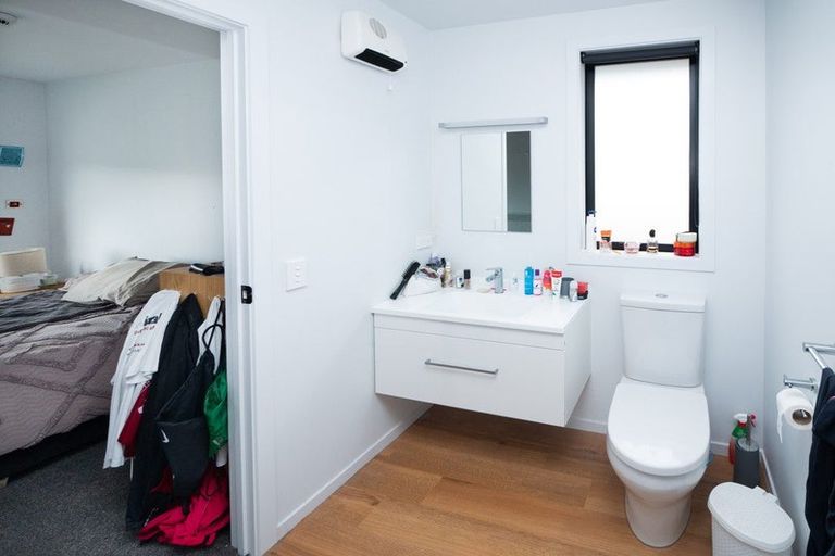 Photo of property in 70a Heriot Row, North Dunedin, Dunedin, 9016