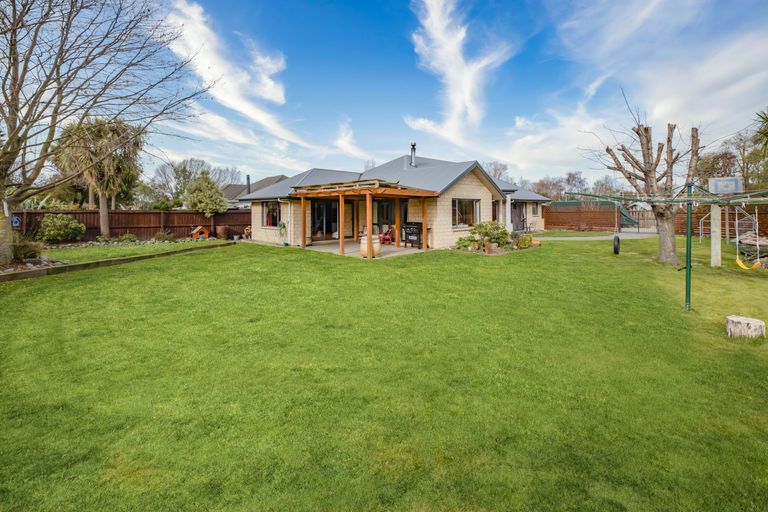 Photo of property in 3 Mill Road, Leithfield, Amberley, 7481