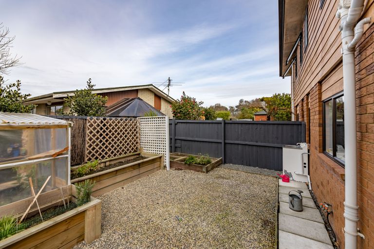Photo of property in 51a Shackleton Street, New Brighton, Christchurch, 8061