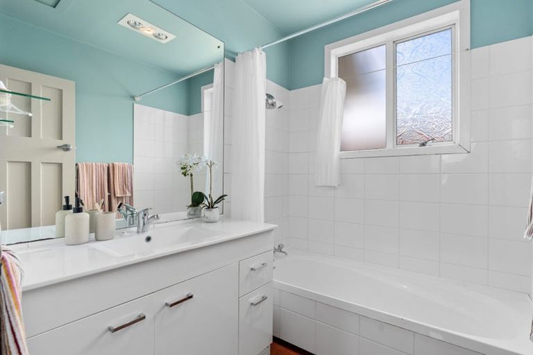 Photo of property in 20 Milton Street, Somerfield, Christchurch, 8024