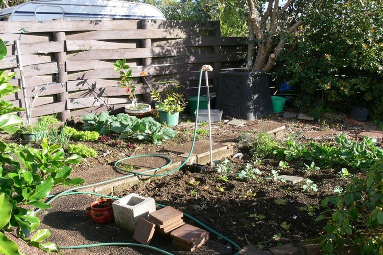 Photo of property in 20 Tui Grove, Paihia, 0200