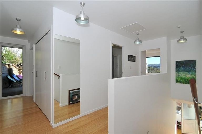 Photo of property in 7 Kastos Way, Strathmore Park, Wellington, 6022