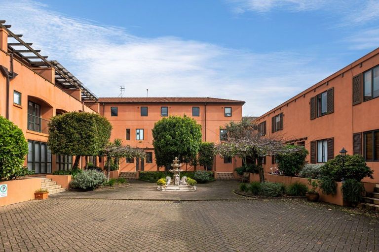 Photo of property in 19/10 Cleveland Road, Parnell, Auckland, 1052