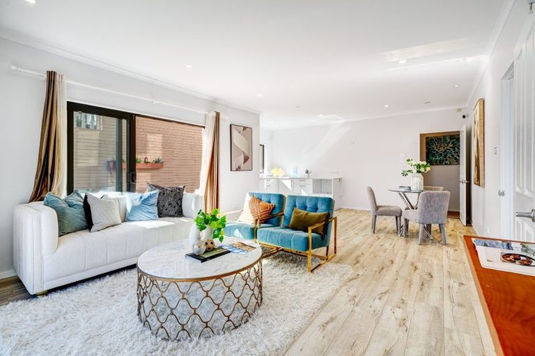 Photo of property in 31 Shibata Rise, Ranui, Auckland, 0612