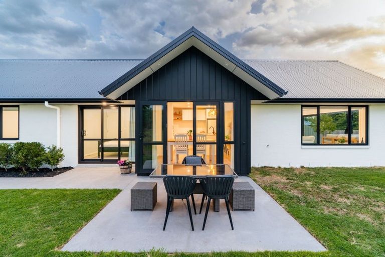 Photo of property in 5 Pahautea Lane, Kihikihi, Te Awamutu, 3800
