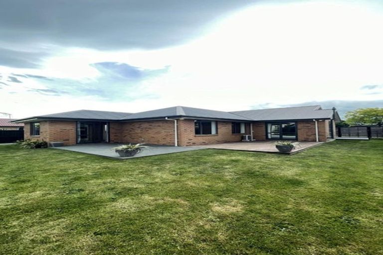 Photo of property in 51 Brookside Road, Rolleston, 7614