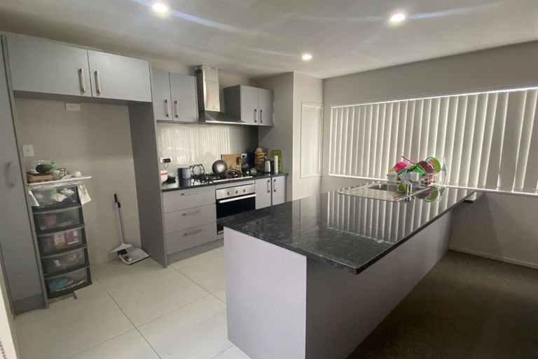 Photo of property in 41 Kotuku Crescent, Takanini, 2112