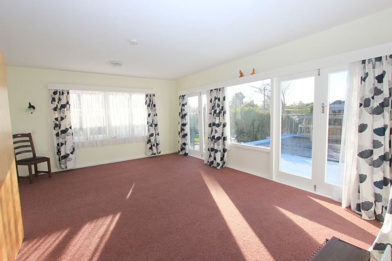 Photo of property in 1 Whitney Street, Blenheim, 7201