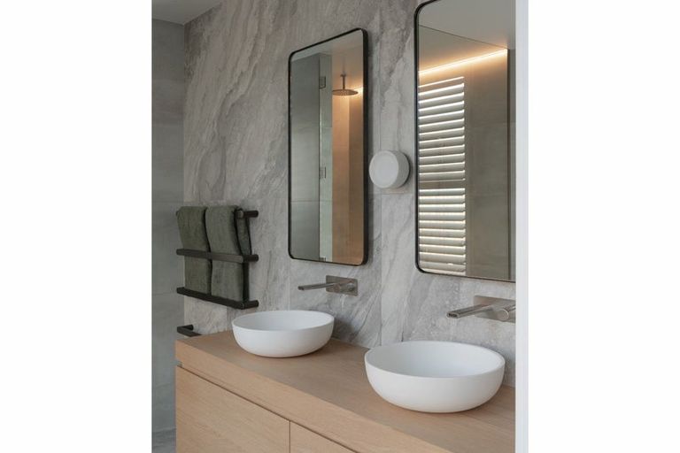 Photo of property in 108 Aubrey Road, Wanaka, 9305