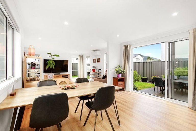 Photo of property in 7 Torea Place, Kenepuru, Porirua, 5022