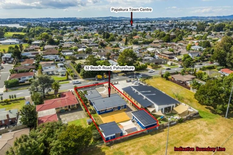 Photo of property in 32 Beach Road, Pahurehure, Papakura, 2113