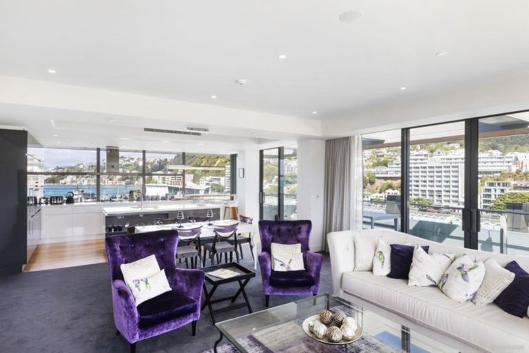 Photo of property in Clyde Quay Wharf, 5/8a Clyde Quay Wharf, Te Aro, Wellington, 6011