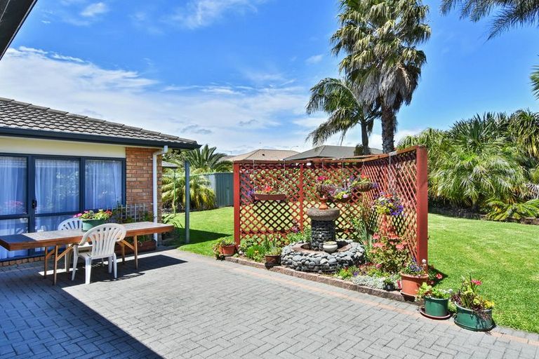 Photo of property in 53 Bellville Drive, Clendon Park, Auckland, 2103