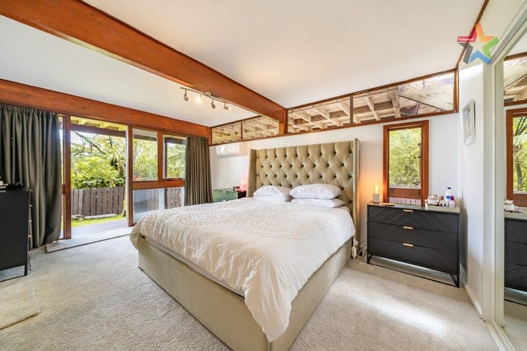 Photo of property in 117 Dowse Drive, Maungaraki, Lower Hutt, 5010