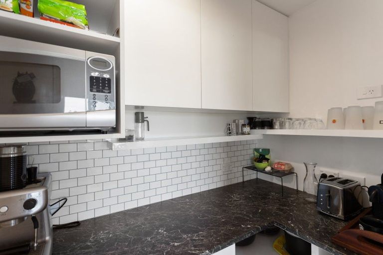 Photo of property in 11 Mermaid Place, Whitianga, 3510