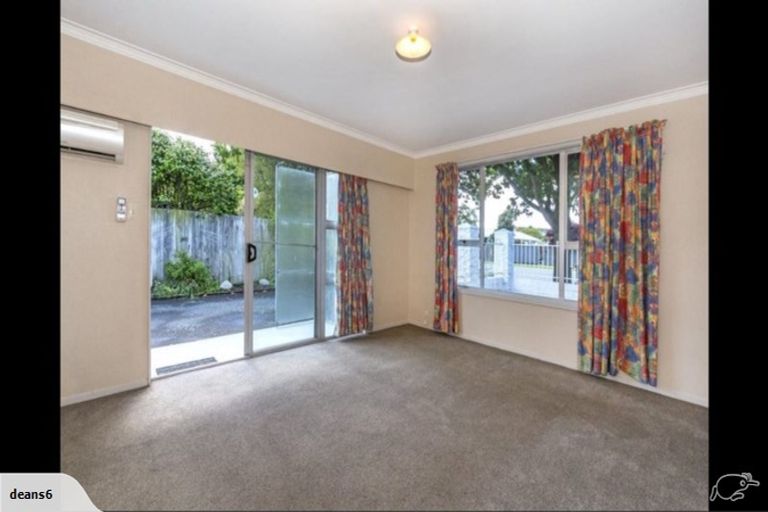 Photo of property in 194a Halswell Road, Hillmorton, Christchurch, 8025