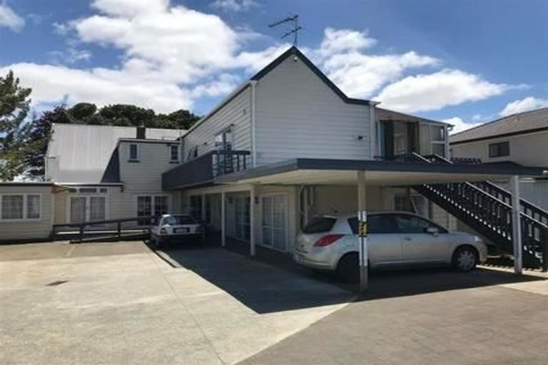 Photo of property in 185 St George Street, Papatoetoe, Auckland, 2025