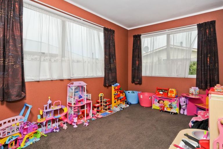 Photo of property in 10b Crescent Court, Melville, Hamilton, 3206