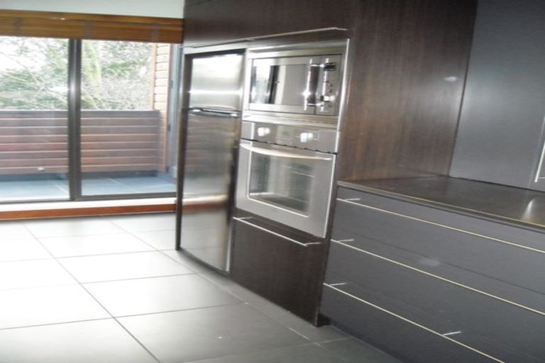 Photo of property in 6/32 Cashel Street, Christchurch Central, Christchurch, 8013