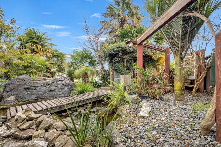 Photo of property in 2 Saxon Woods Drive, Rototuna North, Hamilton, 3210