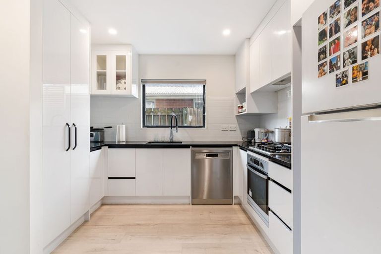 Photo of property in 141d Russell Road, Manurewa, Auckland, 2102