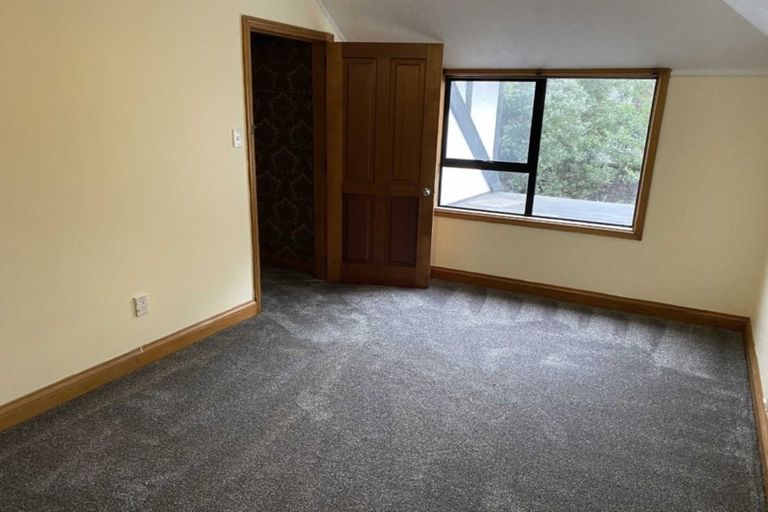 Photo of property in 86 Memorial Avenue, Ilam, Christchurch, 8053