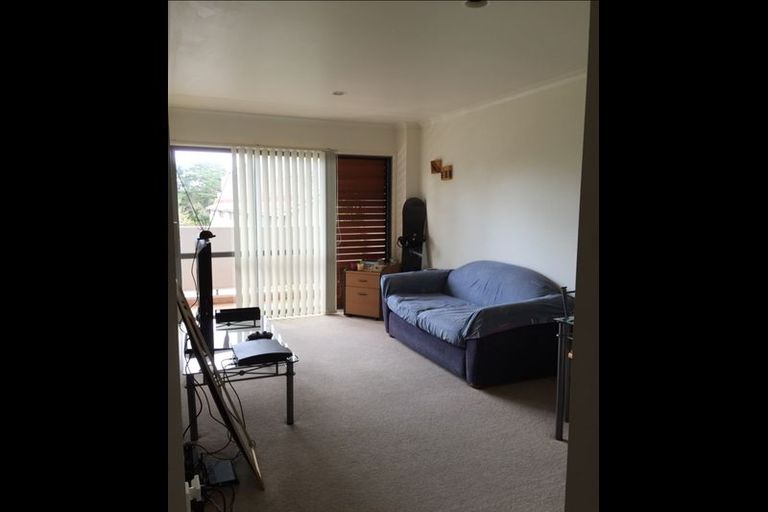 Photo of property in 30/8c Westward Ho Road, Glen Eden, Auckland, 0602