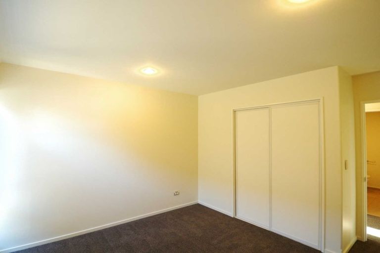 Photo of property in 13 Pavilion Crescent, Hillmorton, Christchurch, 8024