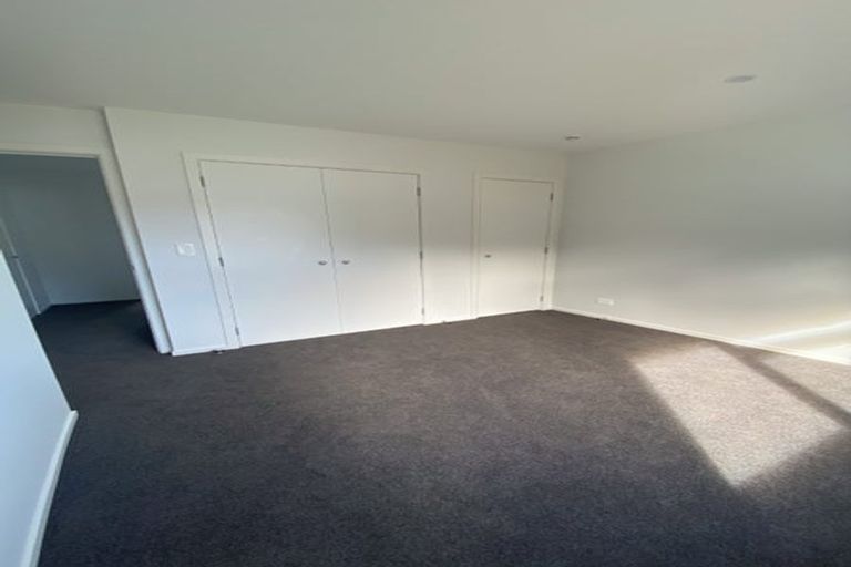 Photo of property in 37 Priscilla Crescent, Kingston, Wellington, 6021