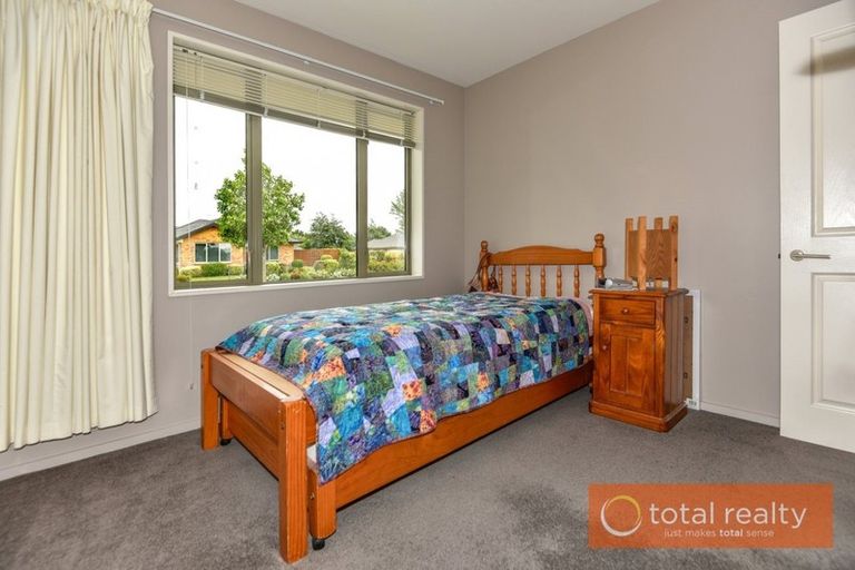 Photo of property in 28 Eaglesome Avenue, Aidanfield, Christchurch, 8025