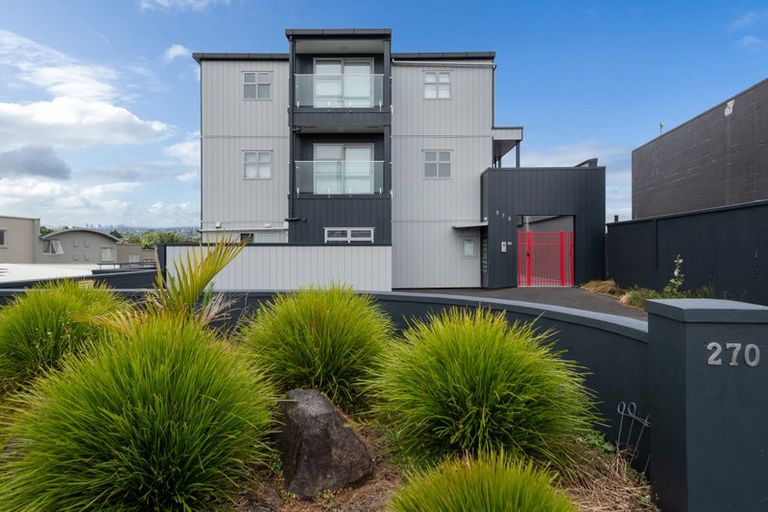 Photo of property in 4/270 Onewa Road, Birkenhead, Auckland, 0626