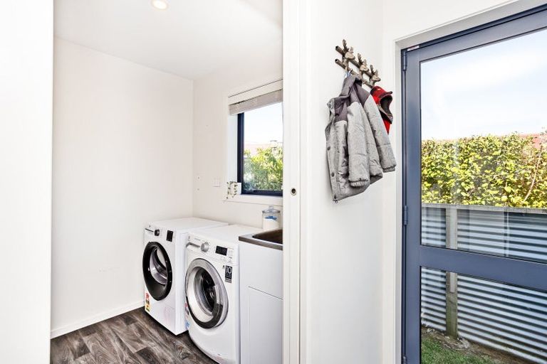 Photo of property in 53 Kirkbride Street, Wallacetown, 9816