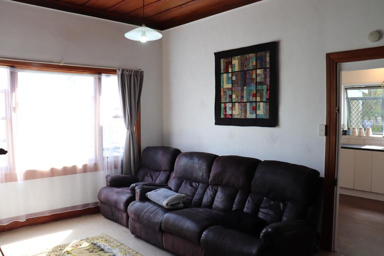 Photo of property in 86 Hakanoa Street, Huntly, 3700