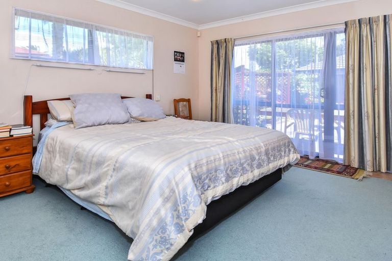 Photo of property in 53 Bellville Drive, Clendon Park, Auckland, 2103