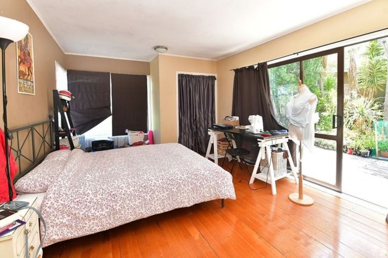 Photo of property in 20 Rawhiti Road, Manly, Whangaparaoa, 0930