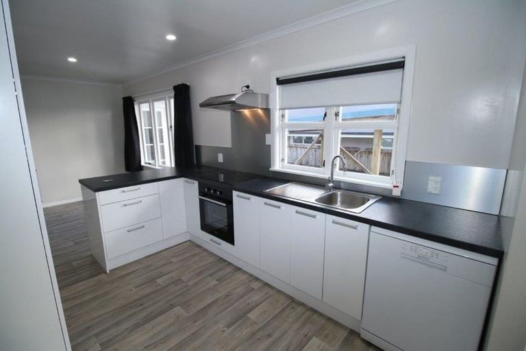 Photo of property in 8 Ohaupo Road, Hamilton Lake, Hamilton, 3204